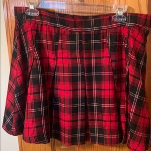 Checkered mini skirt - 12